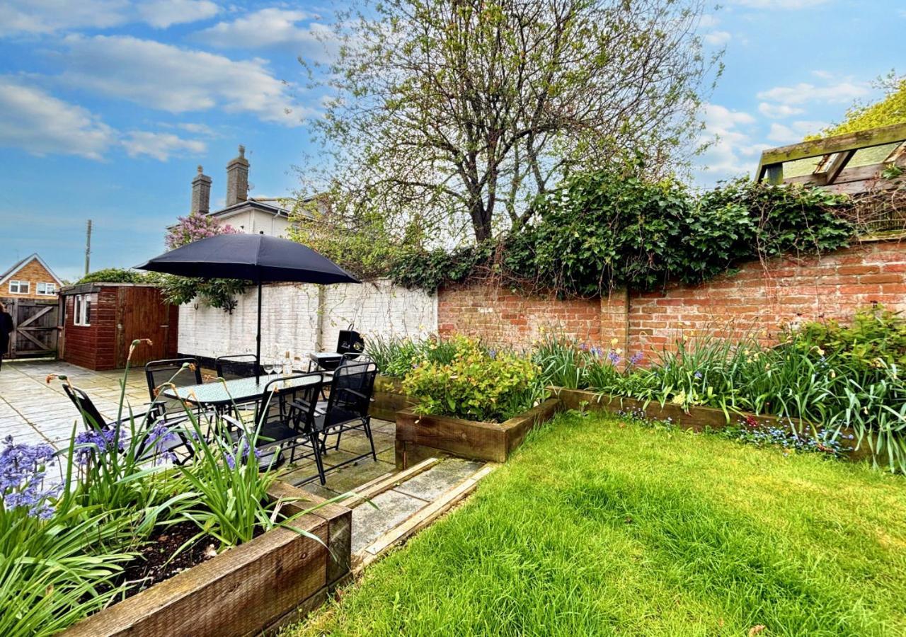 Villa 39 London Road Halesworth Exterior foto